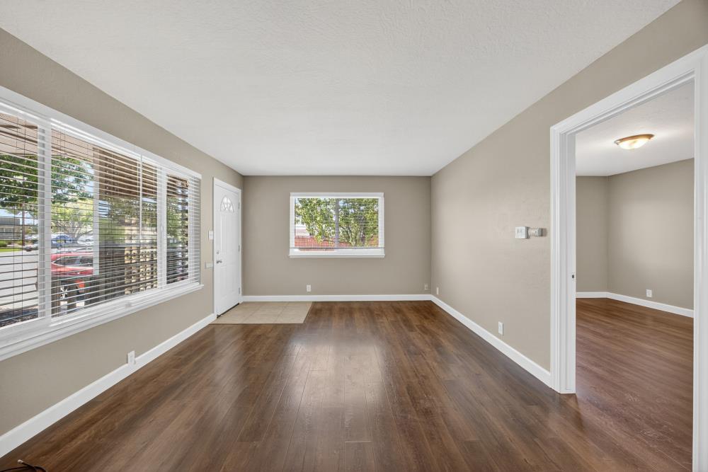 98 Dean Way Folsom, CA 95630 - Photo 12 of 28