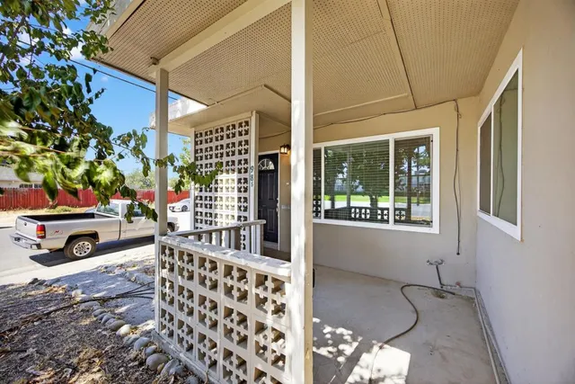 a view of an outdoor space with seating area