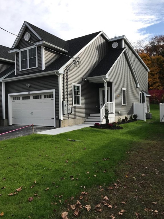 21 Svenson Road, Unit 21 Shrewsbury, MA 01545 - Photo 2 of 22 Gallery Image 2