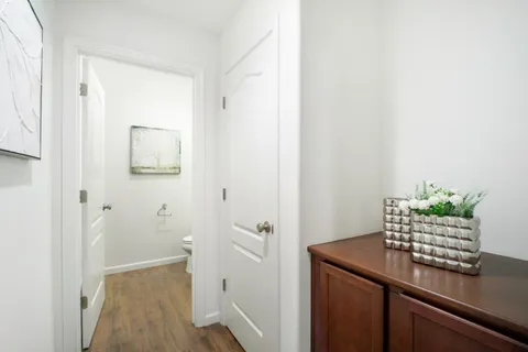 $999,888 | 61 Montecito Vista Drive, Unit 6, San Jose, CA 95111