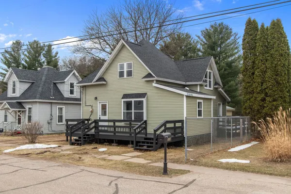 $210,000 | 236 Church Avenue, Redgranite, WI 54970