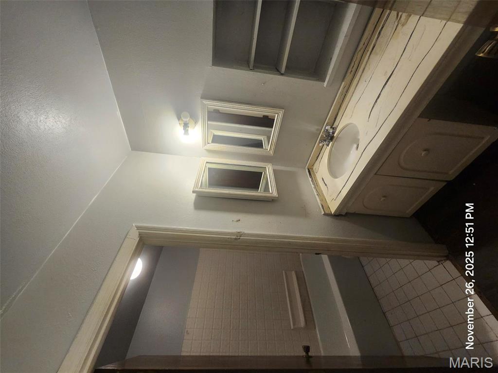 11630 New Halls Ferry Road Florissant, MO 63033 - Photo 12 of 14