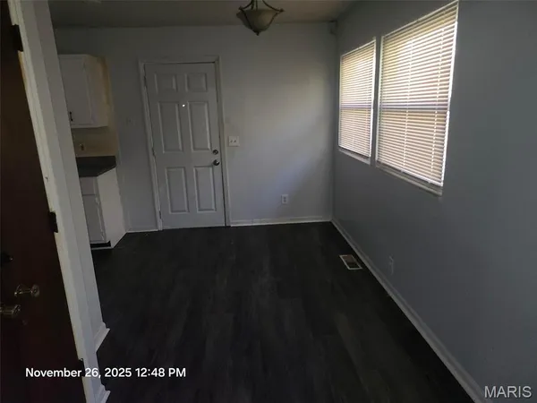 $160,000 | 11630 New Halls Ferry Road, Florissant, MO 63033