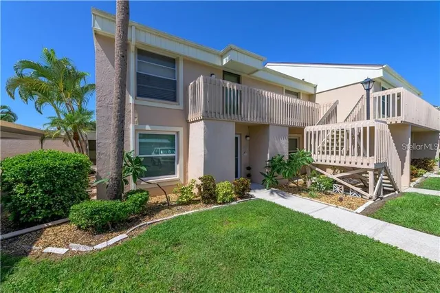 $2,800 | 5920 7th Avenue West, Bradenton, FL 34209