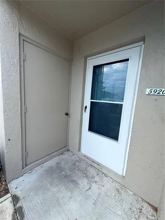 $2,500 | 5920 7th Avenue West, Bradenton, FL 34209