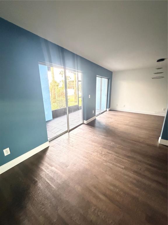 5920 7th Avenue West Bradenton, FL 34209 - Photo 10 of 59