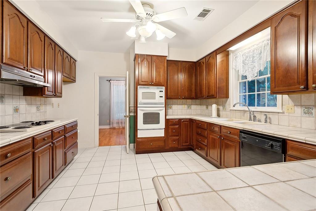 21435 Pat Obrien Road Covington, LA 70435 - Photo 12 of 31