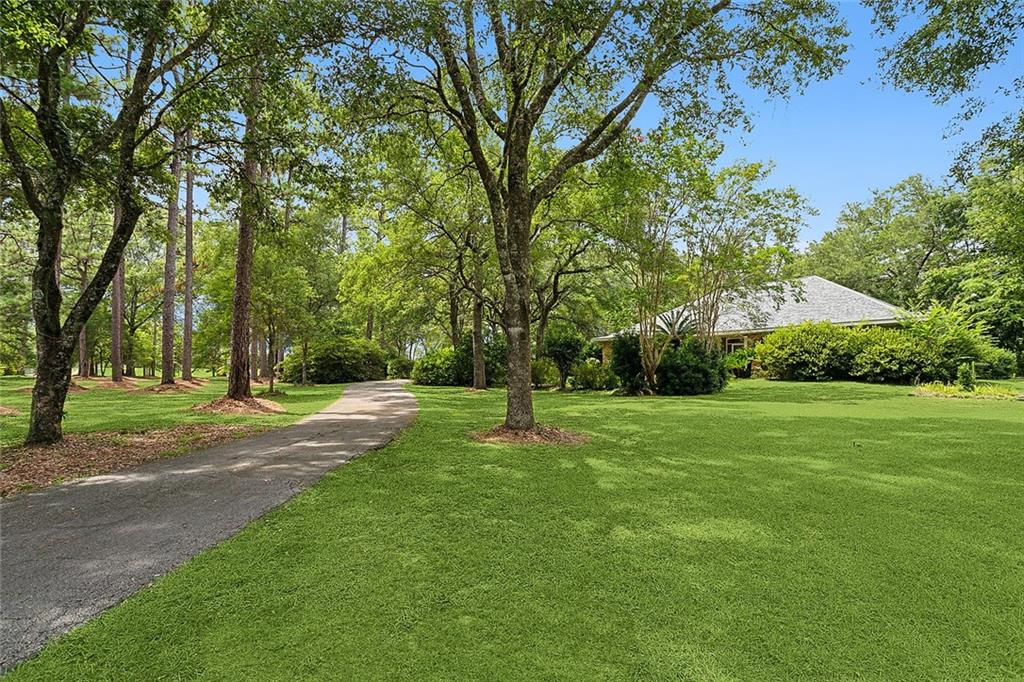 21435 Pat Obrien Road Covington, LA 70435 - Photo 3 of 31