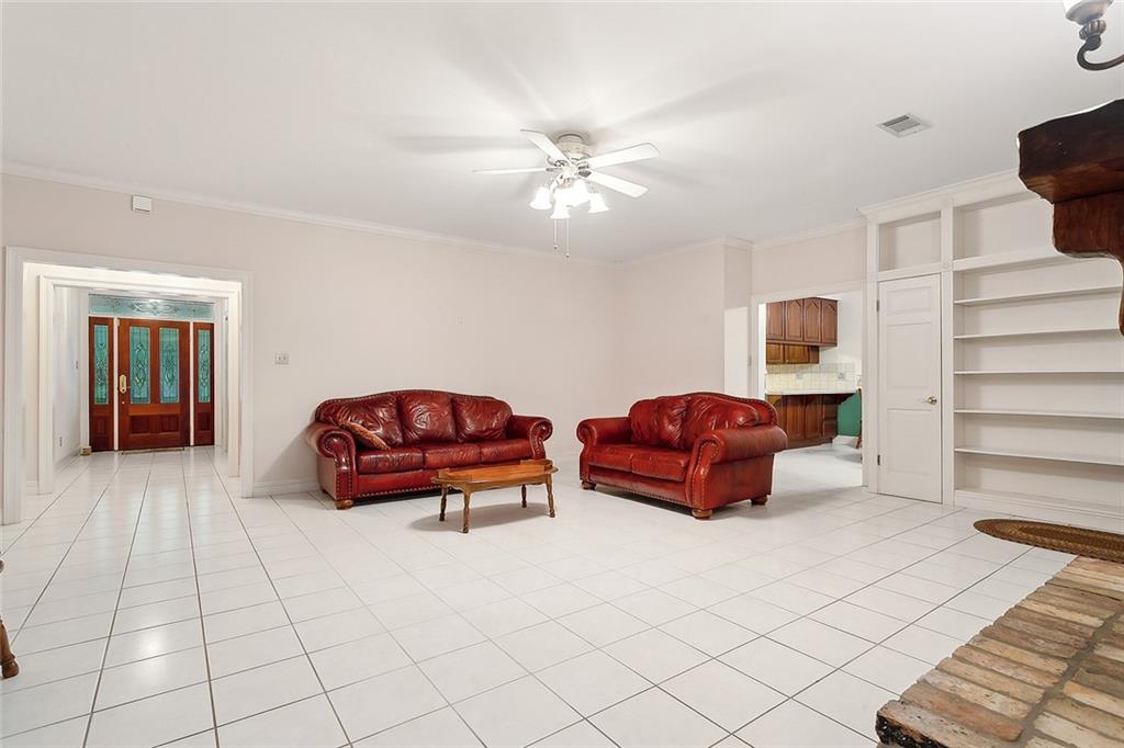 21435 Pat Obrien Road Covington, LA 70435 - Photo 10 of 31