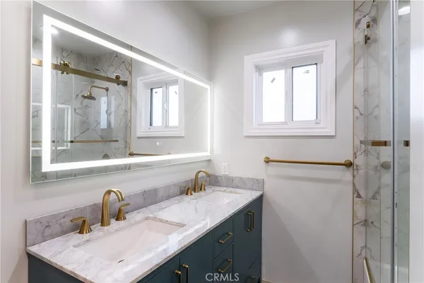 $1,675,000 | 5339 East Greenmeadow Road, Long Beach, CA 90808