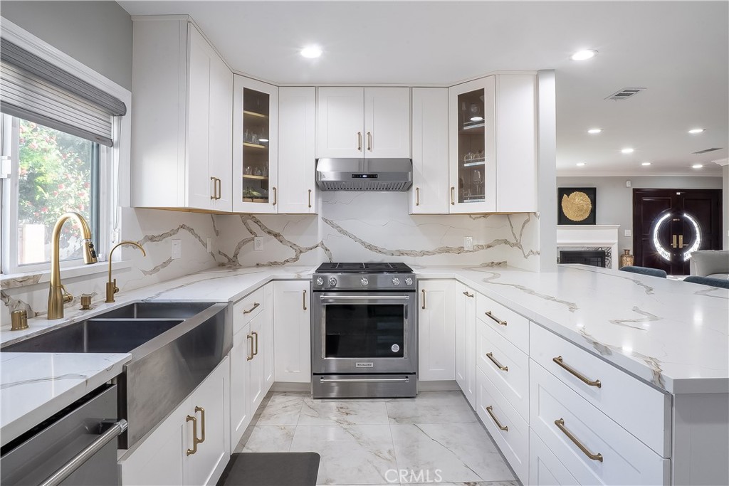 5339 East Greenmeadow Road Long Beach, CA 90808 - Photo 16 of 39