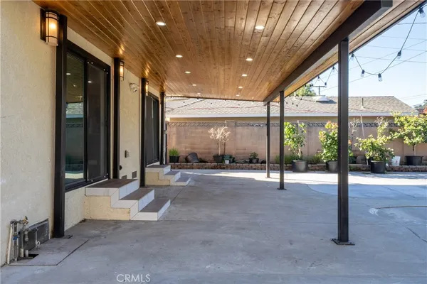 $1,675,000 | 5339 East Greenmeadow Road, Long Beach, CA 90808