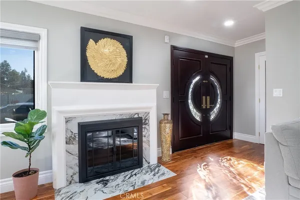 $1,675,000 | 5339 East Greenmeadow Road, Long Beach, CA 90808
