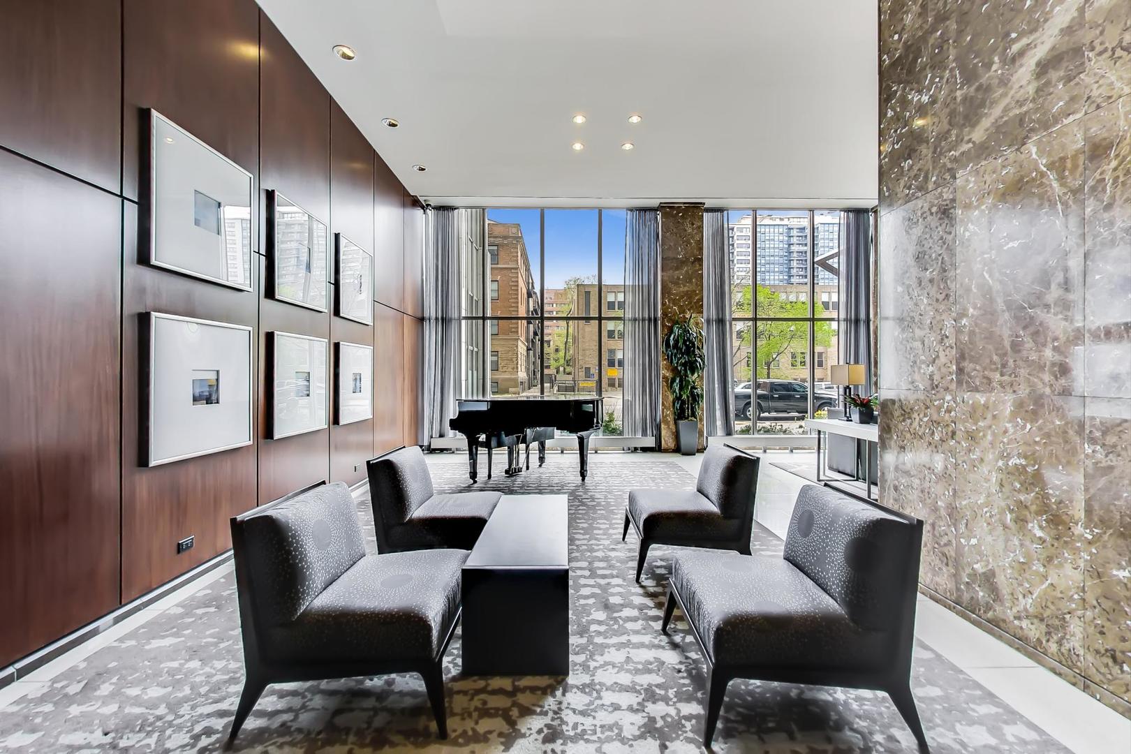 655 West Irving Park Road, Unit 311 Chicago, IL 60613 - Photo 6 of 27