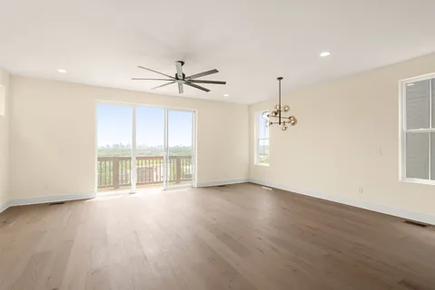 $899,000 | 2156 Summitt Avenue, Nashville, TN 37218