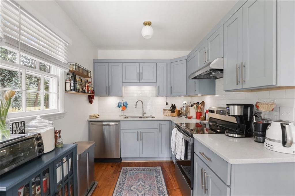 335 Ponce De Leon Place, Unit D Decatur, GA 30030 - Photo 4 of 10 Gallery Image 4