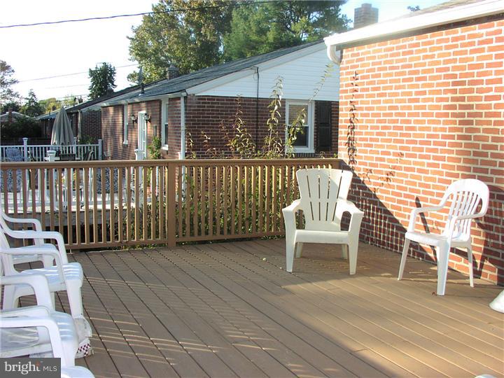 28 Brookside Road Glenside, PA 19038 - Photo 13 of 13 Deck
