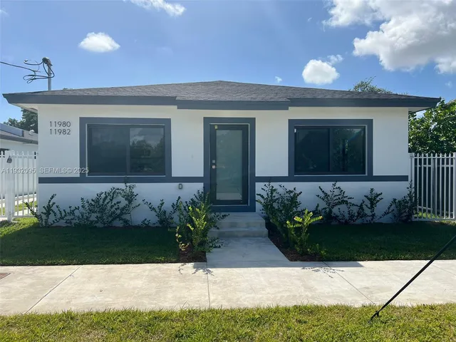 $3,000 | 11982 Southwest 213th Street, Unit 11982, Miami, FL 33177
