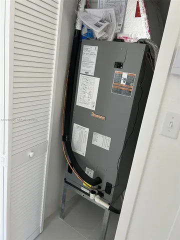 a view of a livingroom with windows