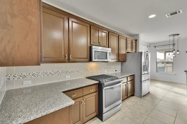 $2,450 | 6928 Donato Place, Round Rock, TX 78665