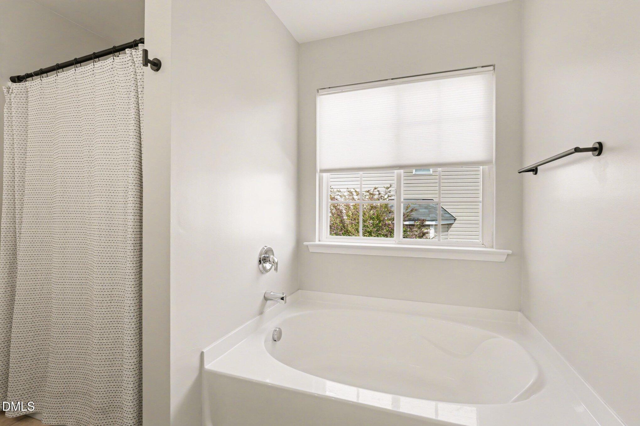 704 Stackhurst Way Wake Forest, NC 27587 - Photo 12 of 18 013_file_3934