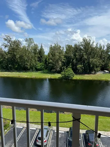 $1,475 | 16465 Northeast 22nd Avenue, Unit 617, North Miami Beach, FL 33160