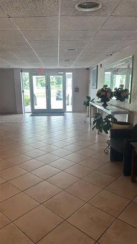 $1,475 | 16465 Northeast 22nd Avenue, Unit 617, North Miami Beach, FL 33160