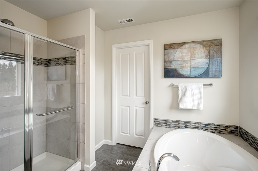 17731 Southeast 189th Street Renton, WA 98058 - Photo 15 of 25 Gallery Image 15