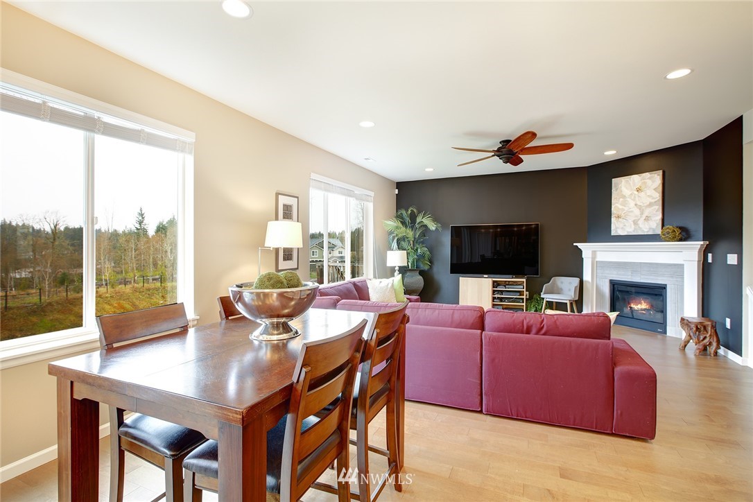 17731 Southeast 189th Street Renton, WA 98058 - Photo 4 of 25 Gallery Image 4