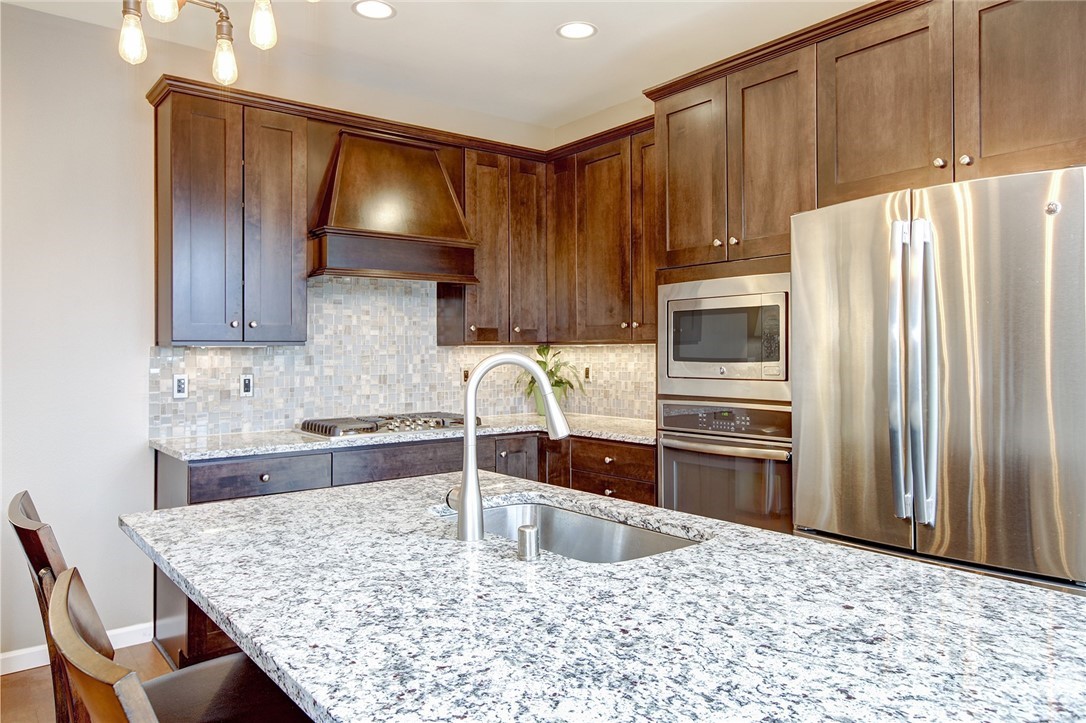 17731 Southeast 189th Street Renton, WA 98058 - Photo 7 of 25 Gallery Image 7