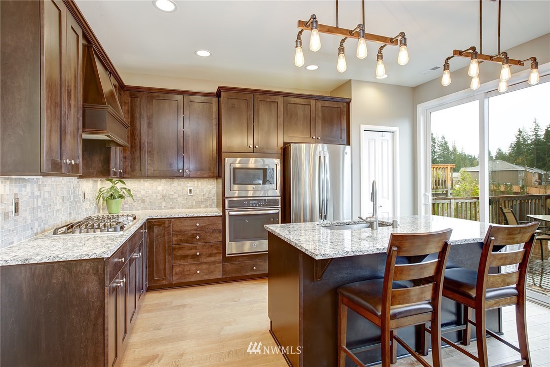 17731 Southeast 189th Street Renton, WA 98058 - Photo 8 of 25 Gallery Image 8