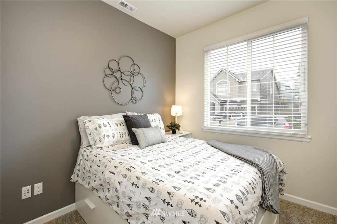 17731 Southeast 189th Street Renton, WA 98058 - Photo 10 of 25 Gallery Image 10