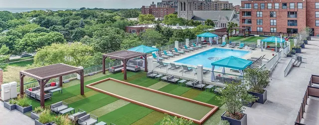 $3,065 | 1715 Chicago Avenue, Unit 907N, Evanston, IL 60201