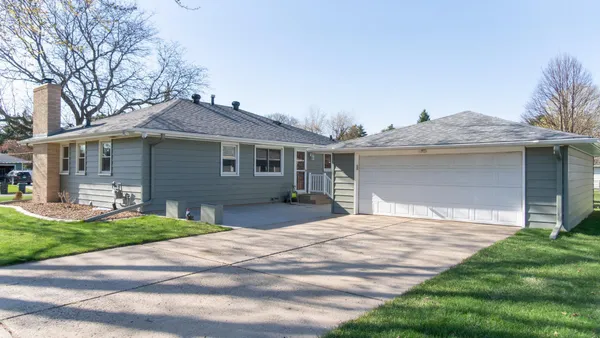 $394,900 | 14590 Chianti Avenue West, Rosemount, MN 55068