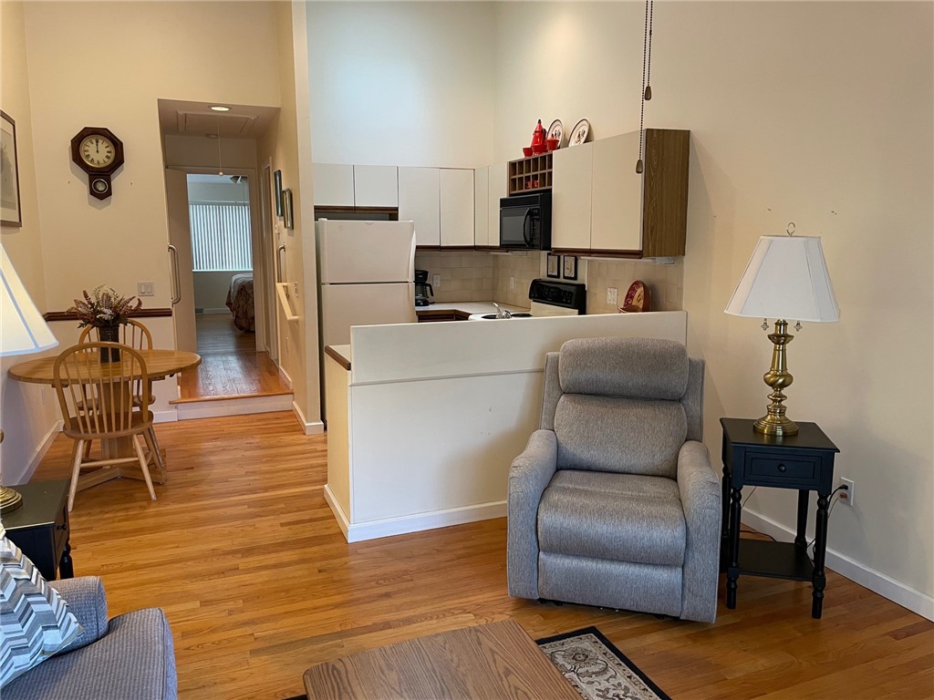 793 Williamsburg Circle Warwick, RI 02886 - Photo 11 of 30