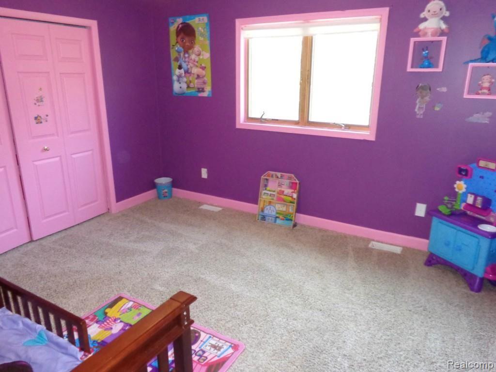 18660 Sumpter Road Belleville, MI 48111 - Photo 22 of 36 Upstairs Bedroom