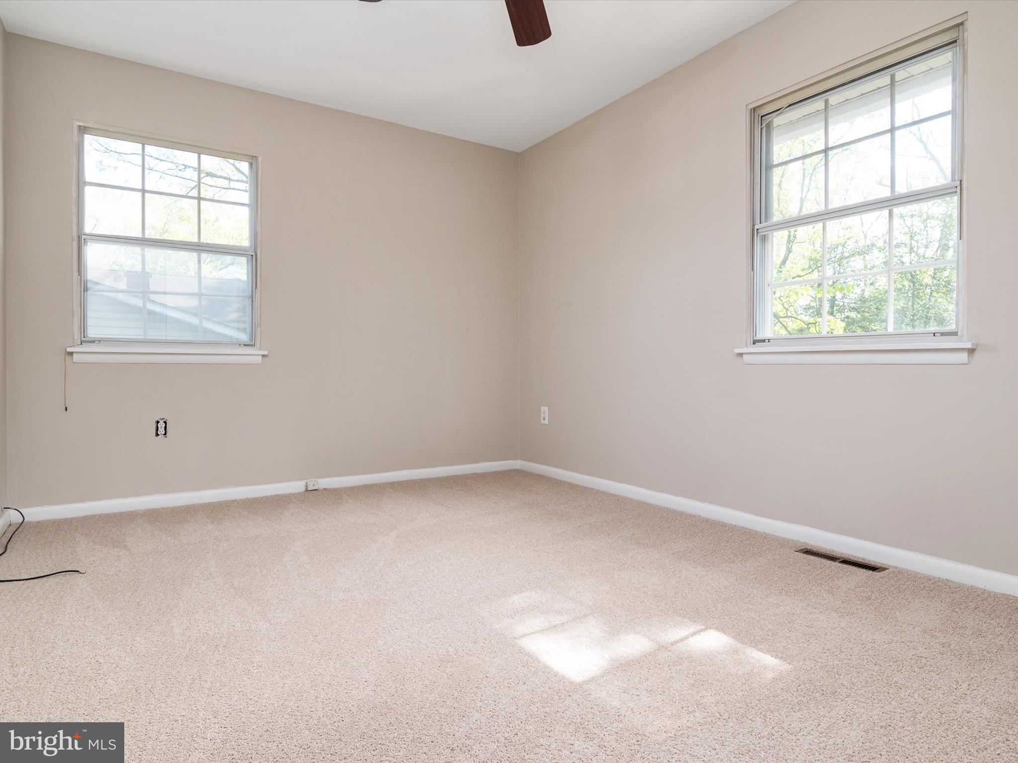 595 Park Road Severna Park, MD 21146 - Photo 19 of 43