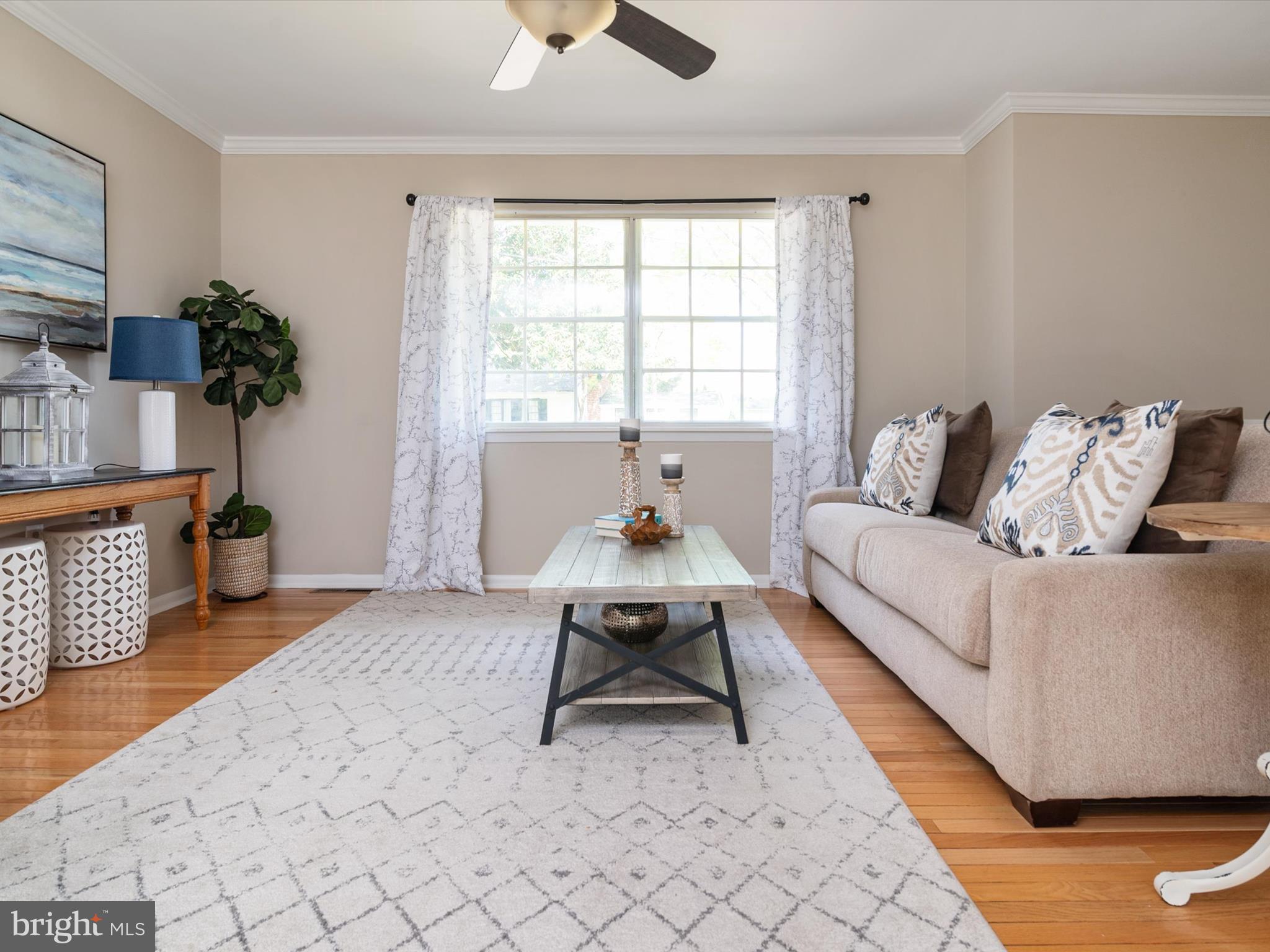 595 Park Road Severna Park, MD 21146 - Photo 5 of 43