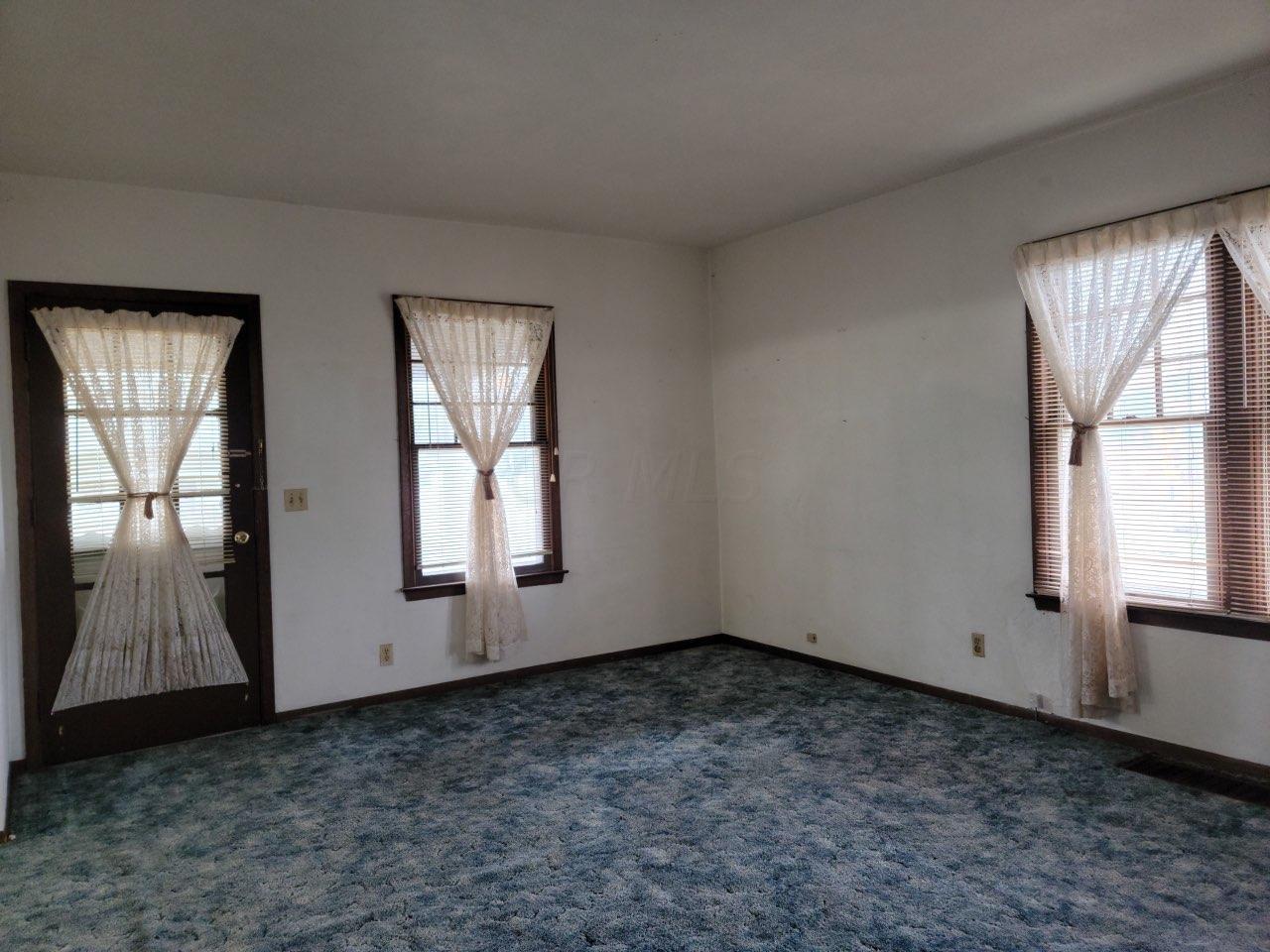 150 Riley Street Newark, OH 43055 - Photo 11 of 18 Gallery Image 11