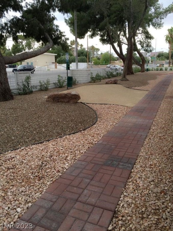 2198 East Desert Inn Road Las Vegas, NV 89169 - Photo 2 of 10