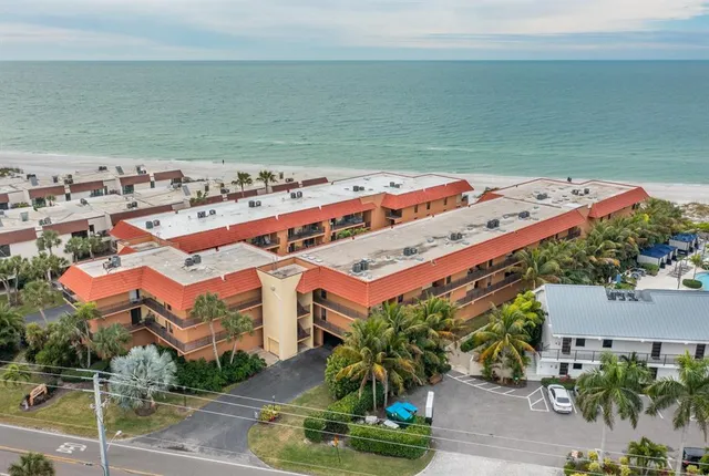 $899,000 | 6006 Gulf Drive, Unit 207, Holmes Beach, FL 34217