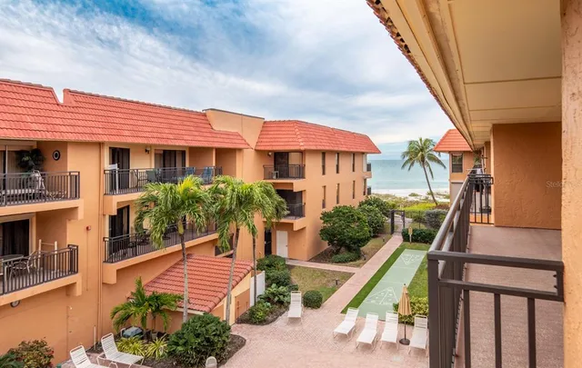 $899,000 | 6006 Gulf Drive, Unit 207, Holmes Beach, FL 34217