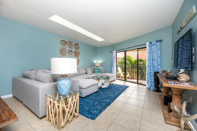 $899,000 | 6006 Gulf Drive, Unit 207, Holmes Beach, FL 34217