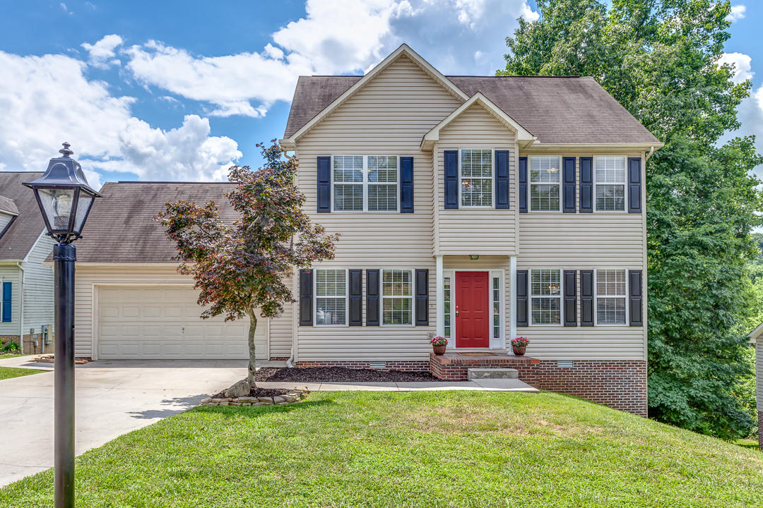 6412 Ridge Run Drive Knoxville, TN 37921 - Photo 3 of 38 003170608-1-6412RidgeRunDrKnoxvilleTN-SC