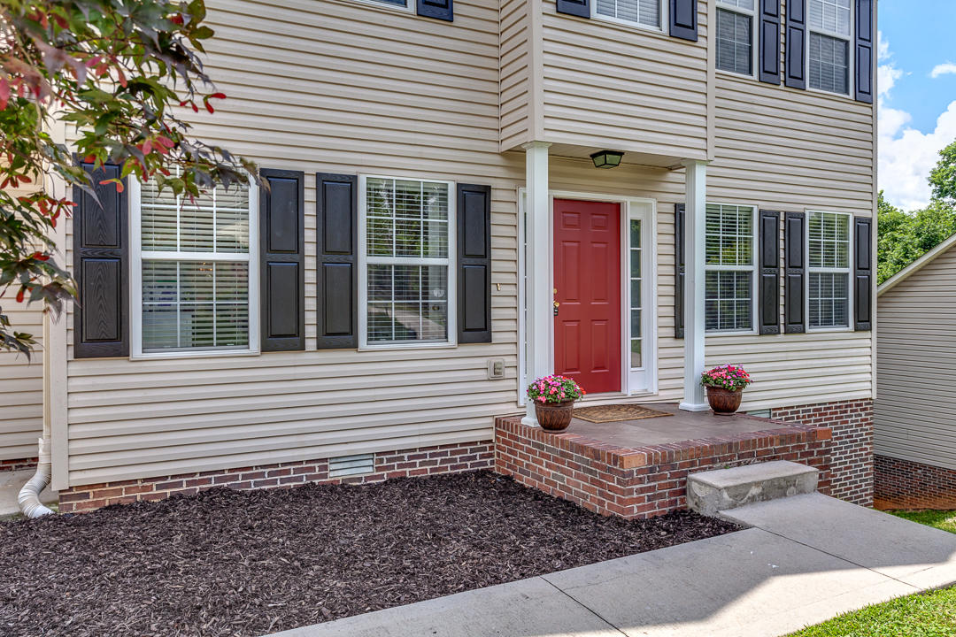 6412 Ridge Run Drive Knoxville, TN 37921 - Photo 6 of 38 006170608-1-6412RidgeRunDrKnoxvilleTN-SC