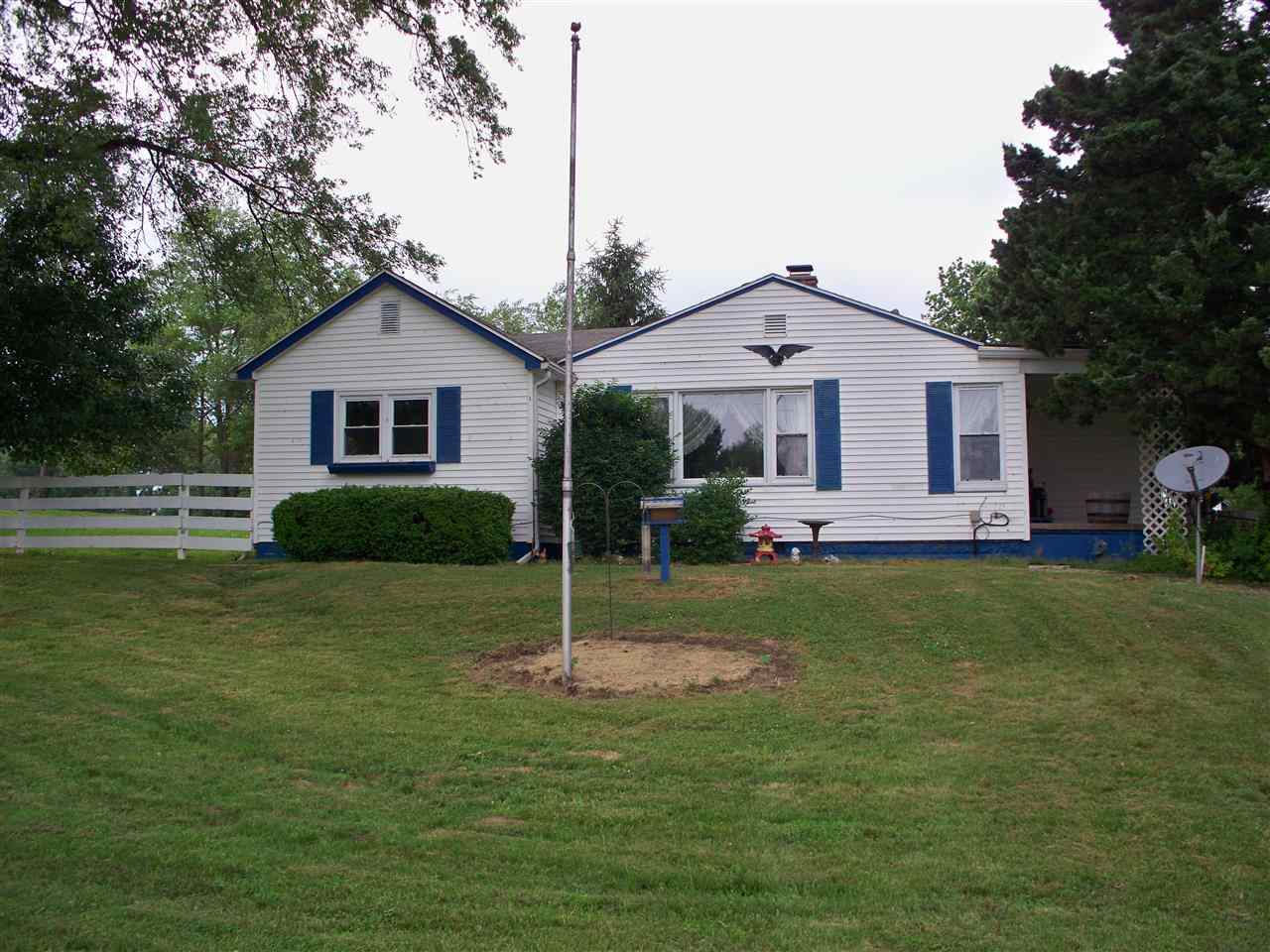 10544 Wheatonville Road Elberfeld, IN 47613 - Photo 1 of 16 Gallery Image 1