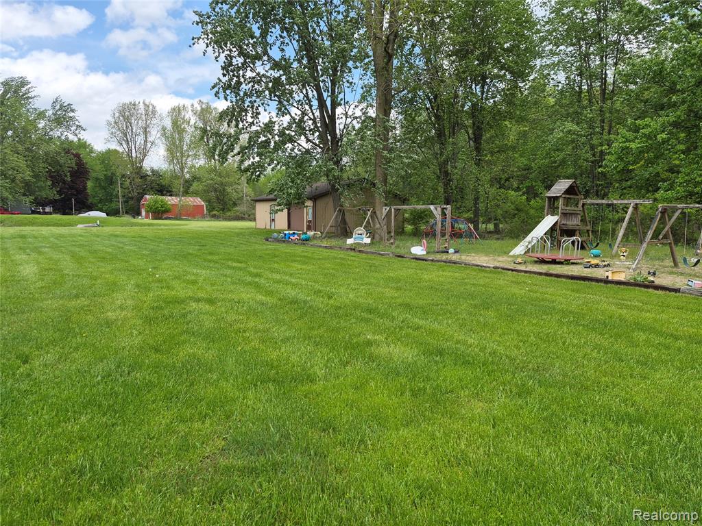 12849 South Delaney Road Perry, MI 48872 - Photo 31 of 34