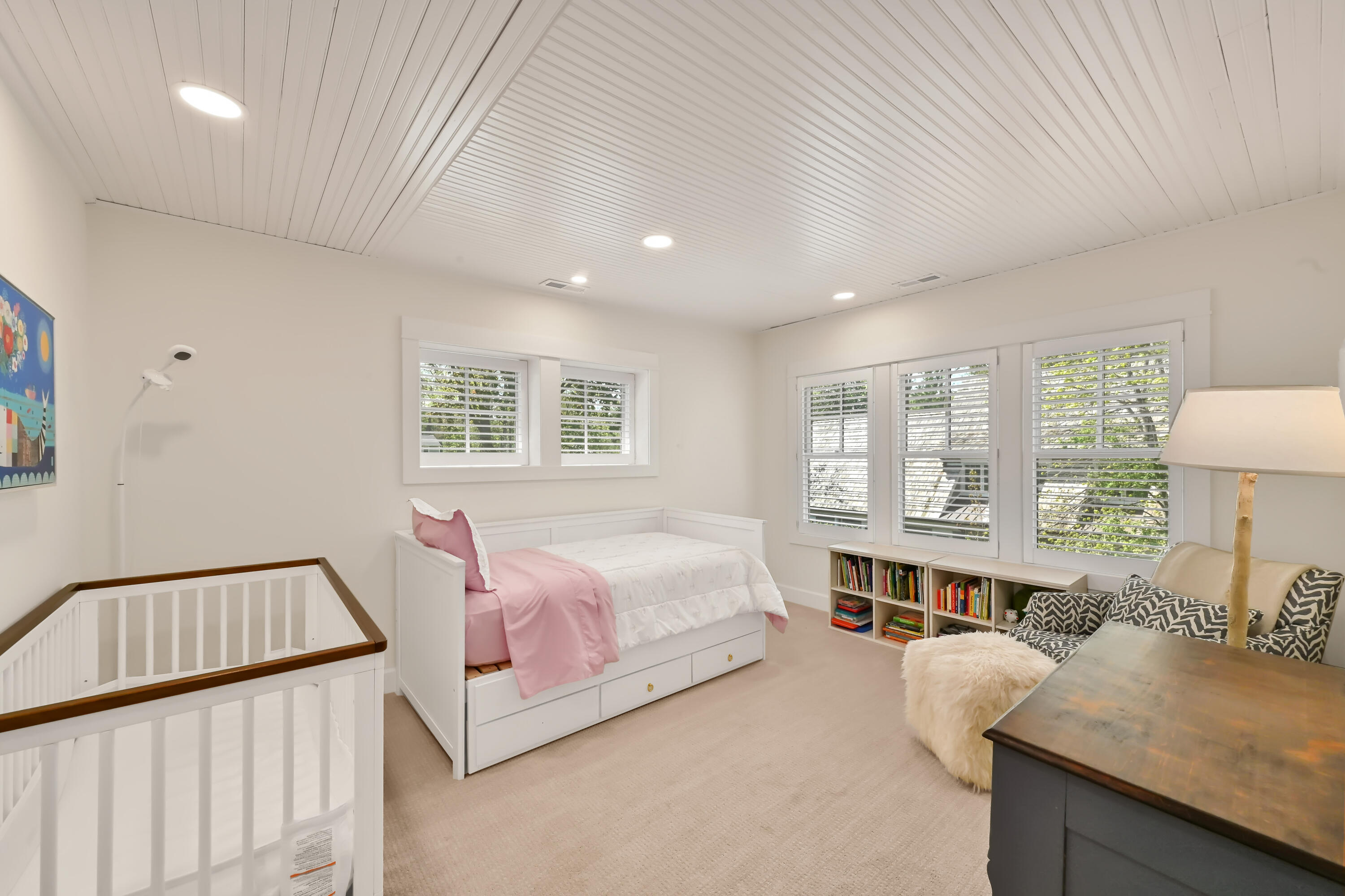 2601 South Shore Drive Delavan, WI 53115 - Photo 31 of 55 Calm and Comfortable Bedroom