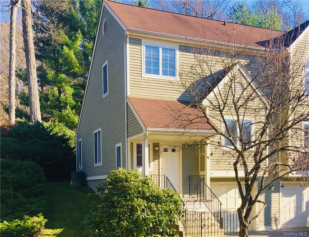 301 Kensington Way, Mount Kisco, NY 10549 Compass