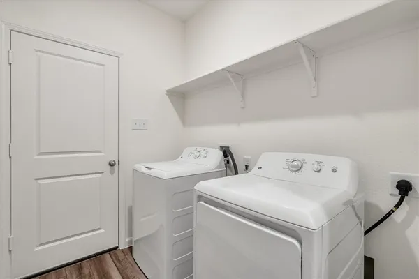 $2,350 | 1253 Herring Drive, Forney, TX 75126